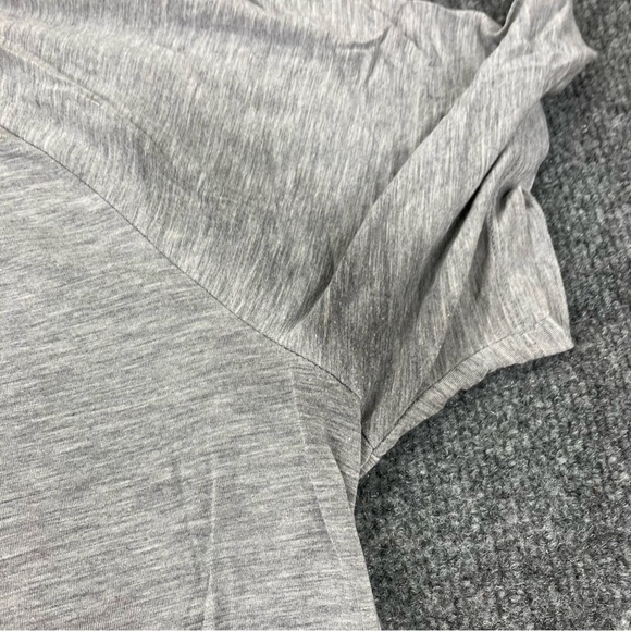 UNDER ARMOUR Men’s Grey Tee loose fit large - Picture 3 of 9